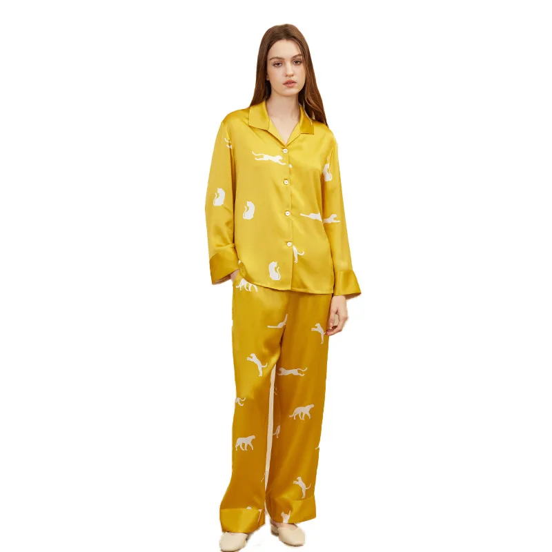 Color variant of silk sleepwear for brands for private label silk care brands