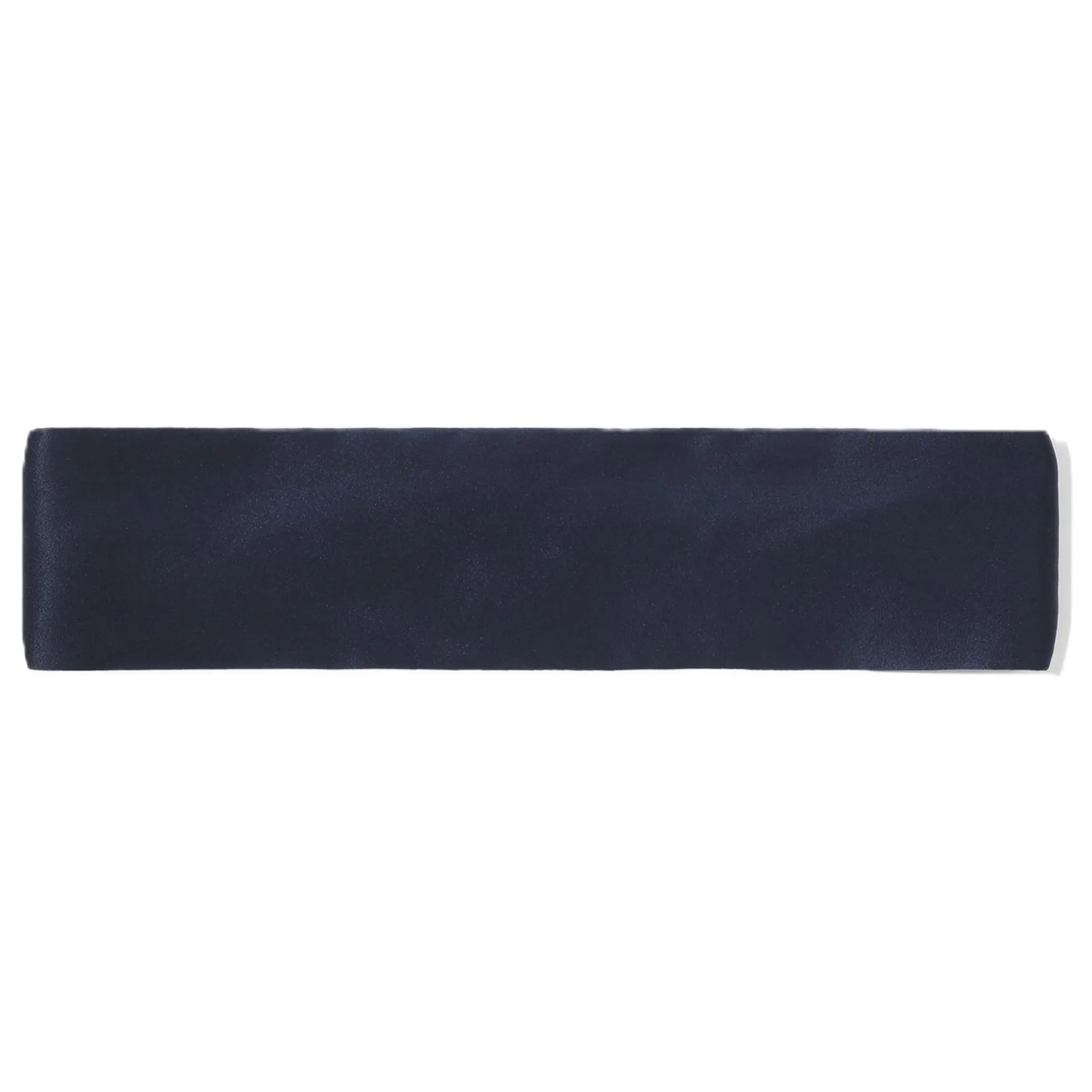 Detail view of silk headbands for private label silk care brands