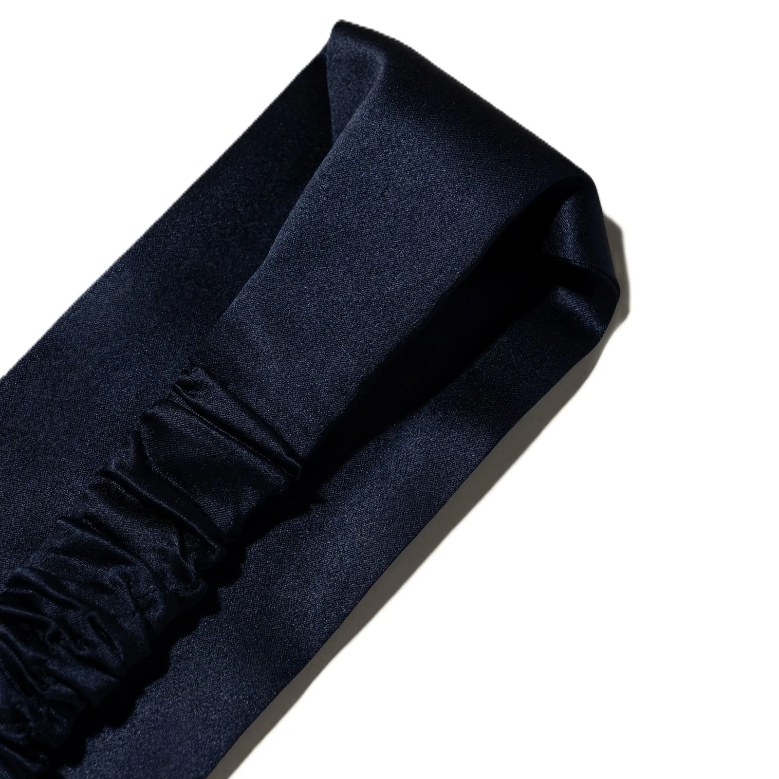 Silk headbands detail view