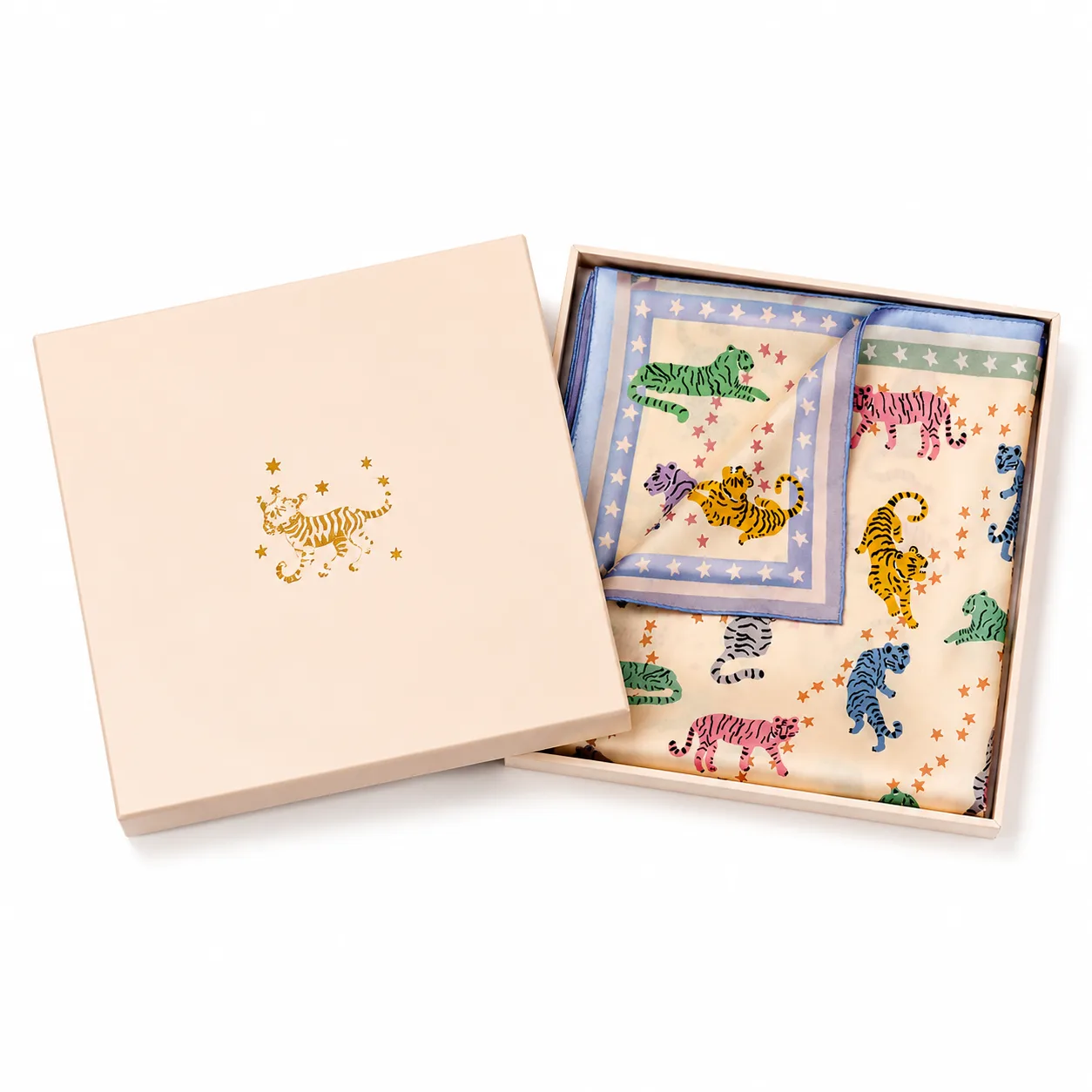 Empaque en caja magnética para sets de regalo de seda de marca privada