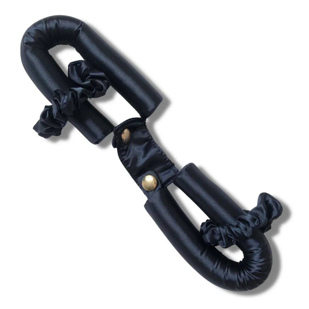 Boudin boucleur en soie sans chaleur à maillons segmentés, avec sections rembourrées et fixation par bouton-pression pour un port flexible et sûr